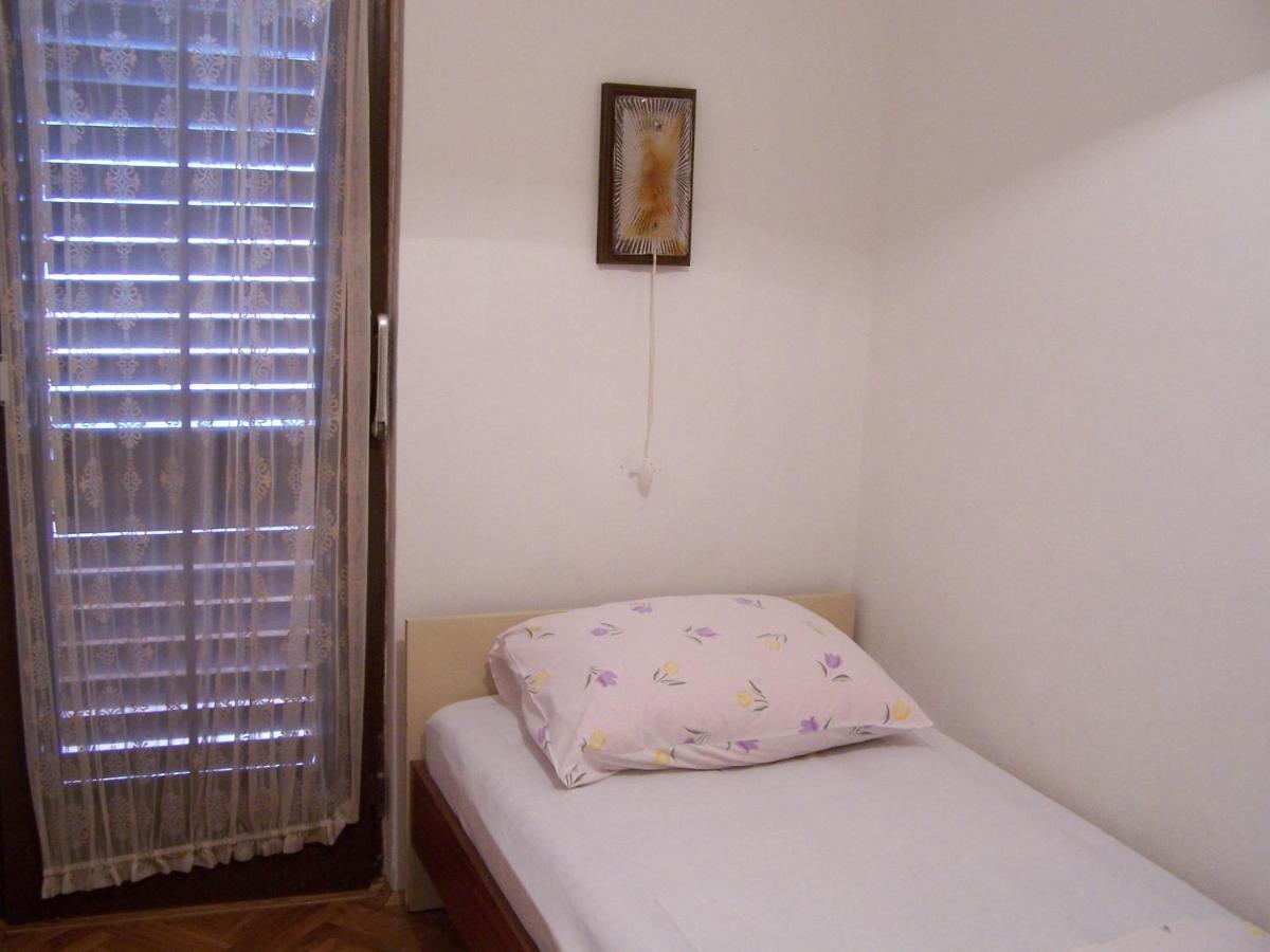 Apartments By The Sea Novalja, Pag - 18154 Екстериор снимка